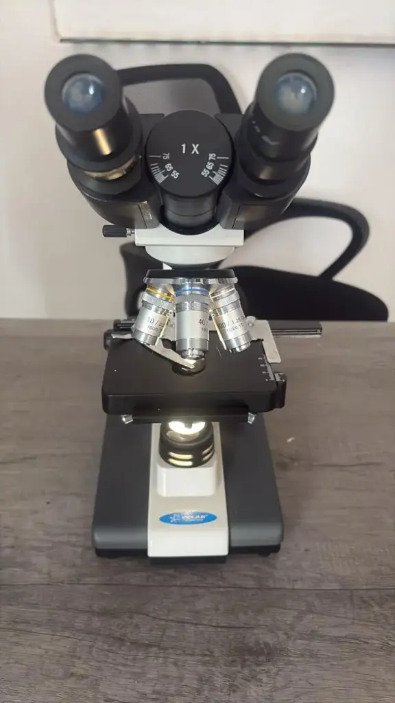 MICROSCOPIO VELAB VE-B1 BINOCULAR BIOLOGICO BASICO